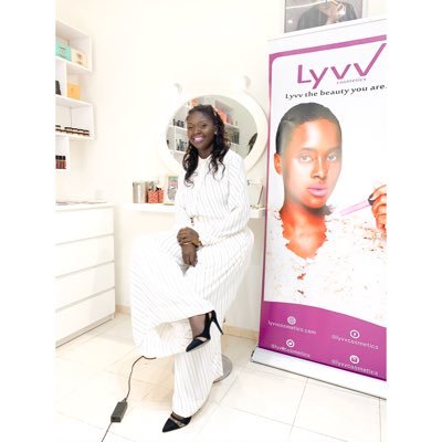 Lyvv cosmetics la marque 100% biologique de Victorine Sarr