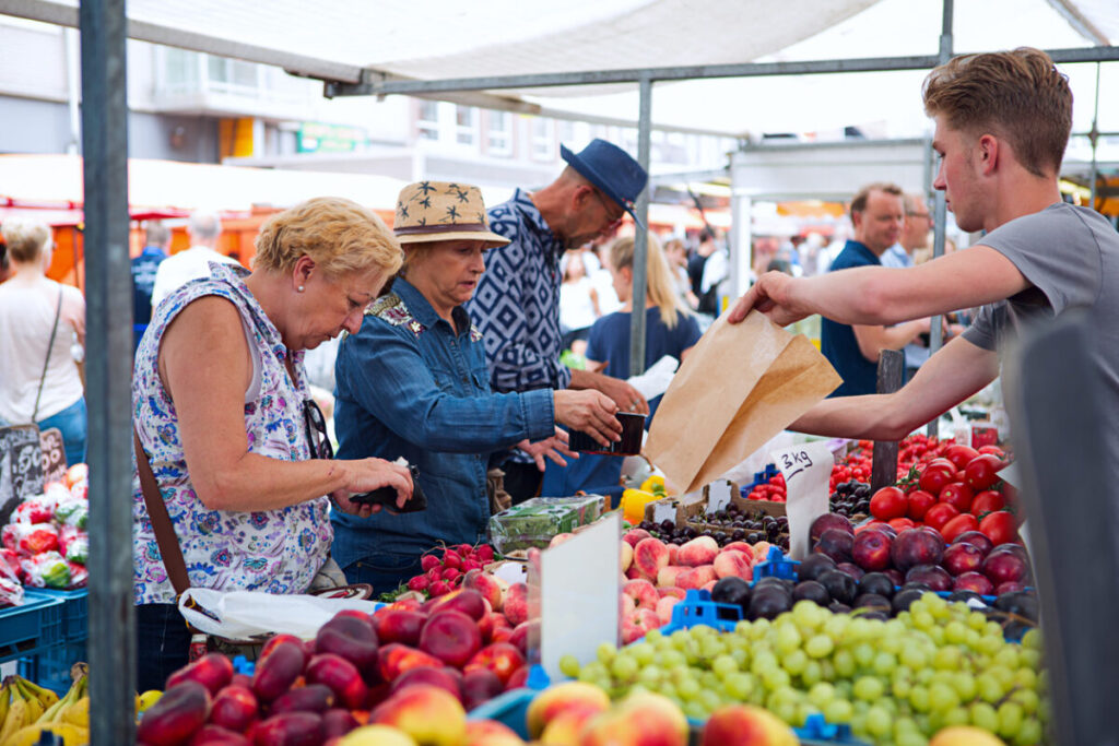 business à lancer quand on est africain immigré : vendeur ambulant 